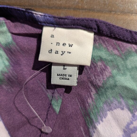 A New Day * Women’s Crepe Short Sleeve Midi Dress * Size L – Purple Floral 💜🌸 - Picture 6 of 6